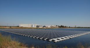 floating solar panels